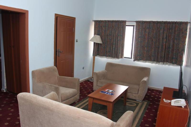 Grand Ibro Hotel Annex Ankuru Kültér fotó