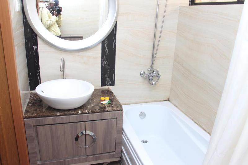 Grand Ibro Hotel Annex Ankuru Kültér fotó