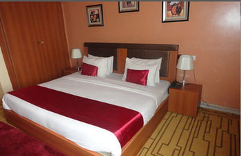 Grand Ibro Hotel Annex Ankuru Kültér fotó