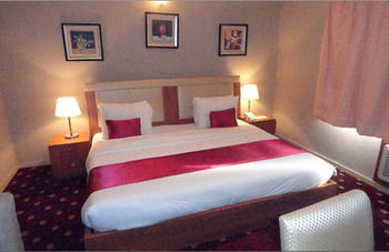 Grand Ibro Hotel Annex Ankuru Kültér fotó